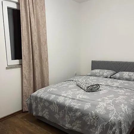 Vikendica Slatina Md *